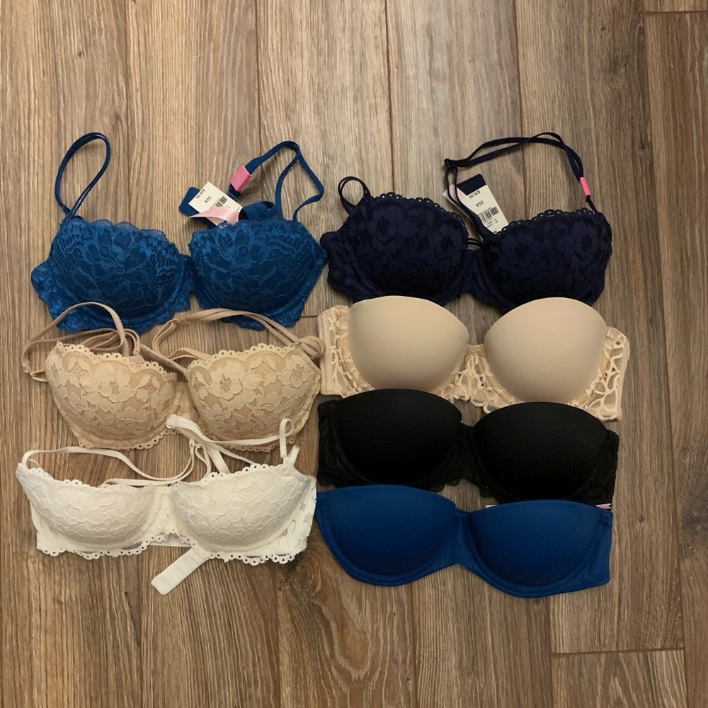 SALE! *NWT* SET OF SEVEN Bras 32A Pink by VS